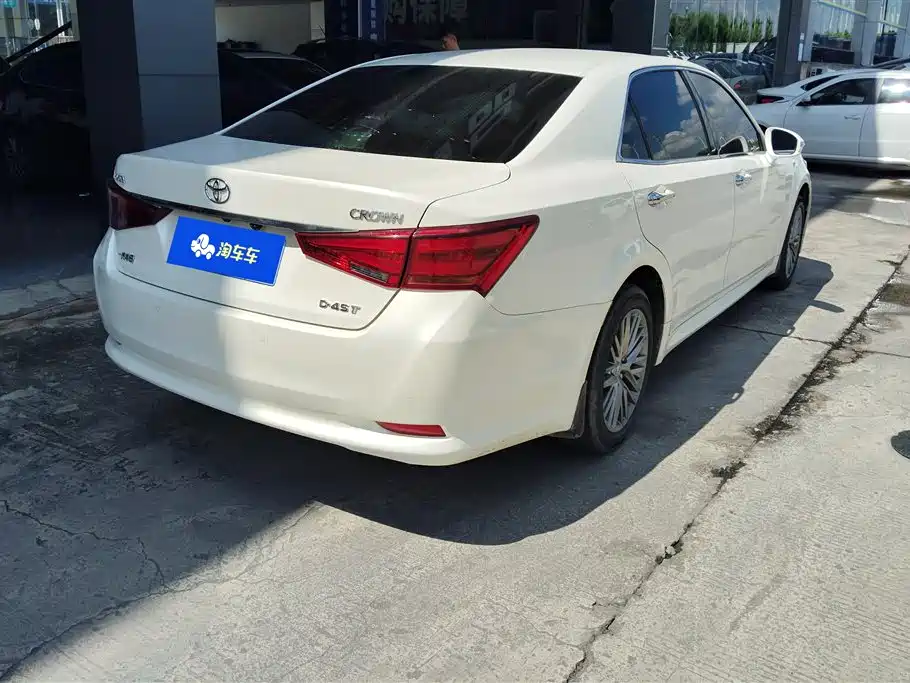 Toyota Crown 2017 2.0T Sport