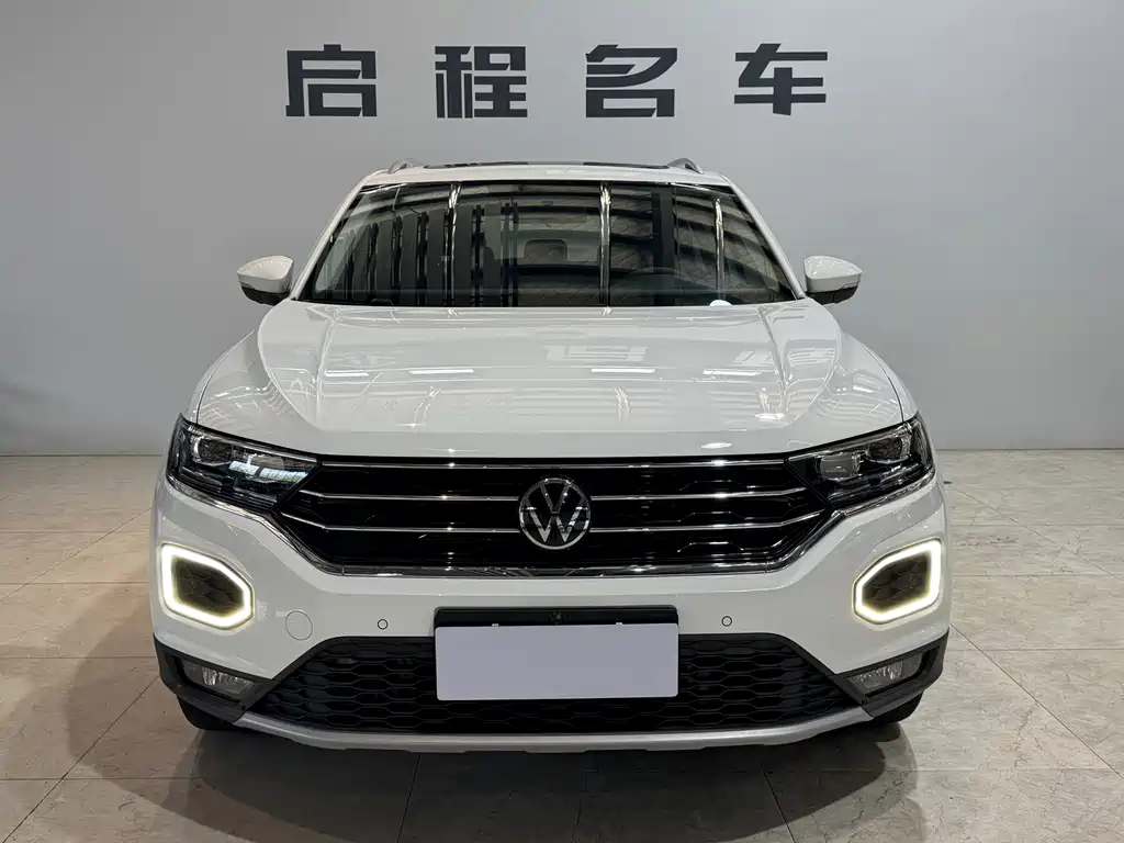 Volkswagen T-Roc — миниатюра 2