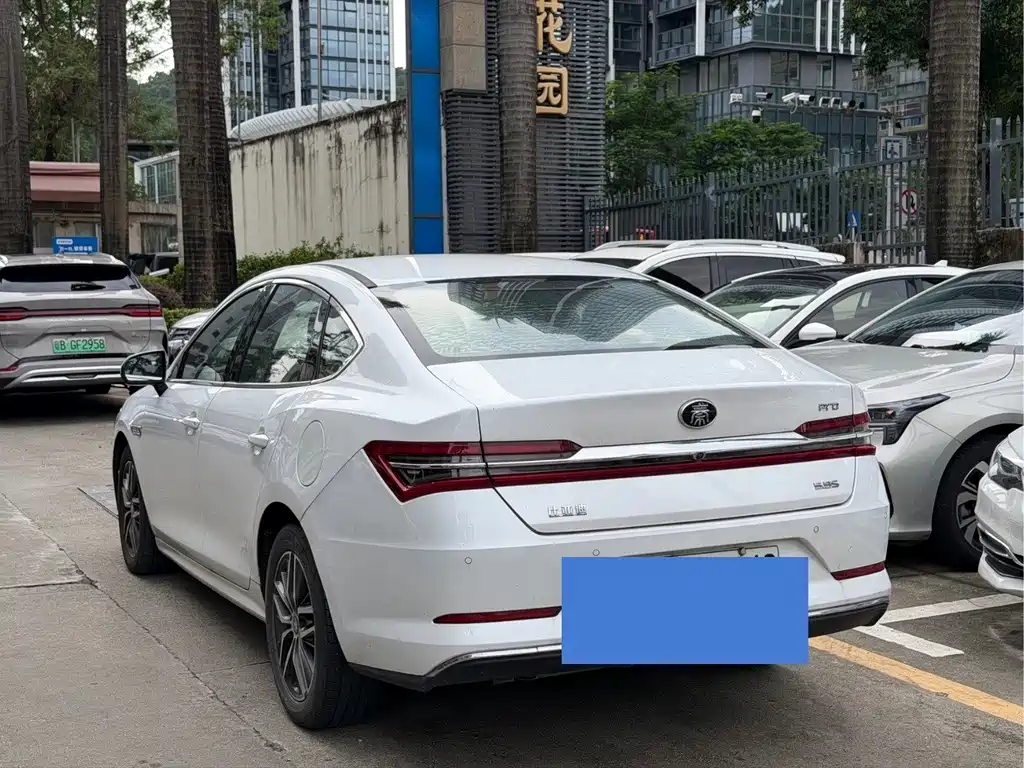 BYD Qin Pro NEV — миниатюра 5