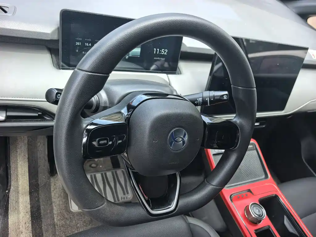 Hycan Z03 — миниатюра 12