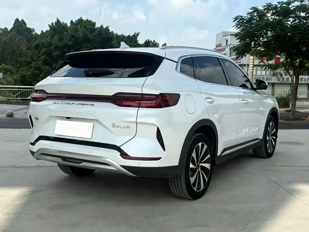 BYD PLUS New Energy — миниатюра 3