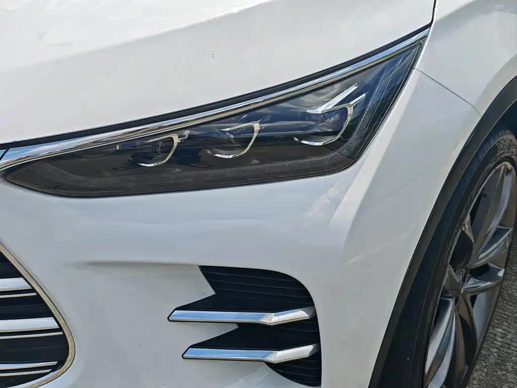 BYD Tang New Energy — миниатюра 9