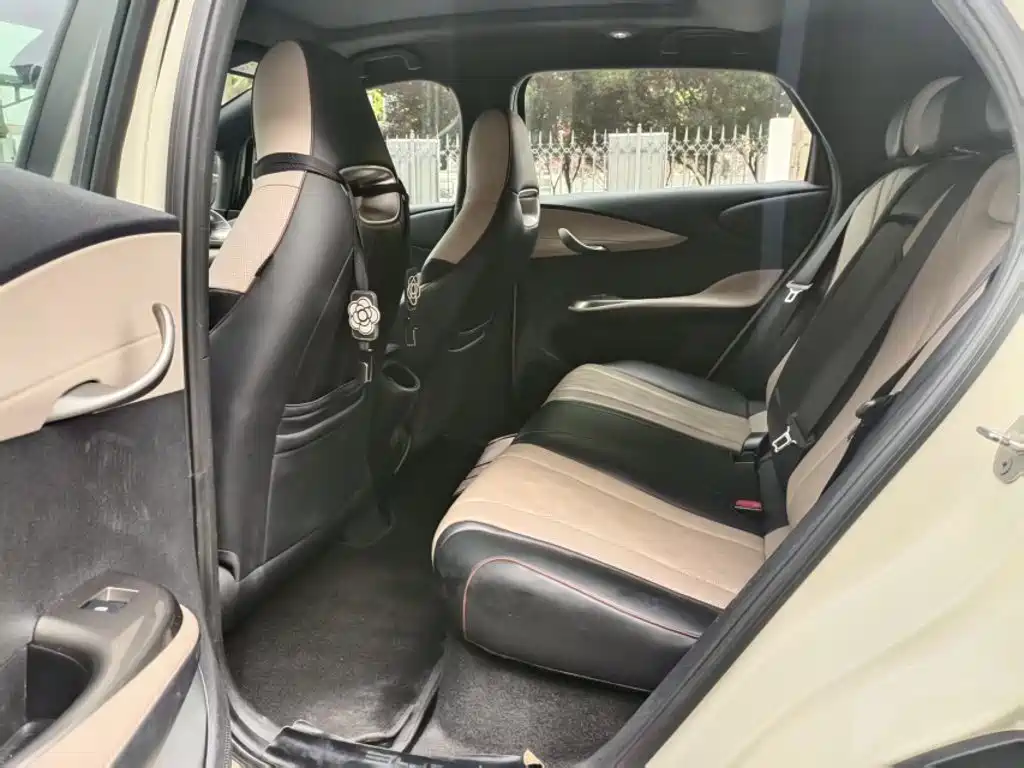 BYD Dolphin — миниатюра 16