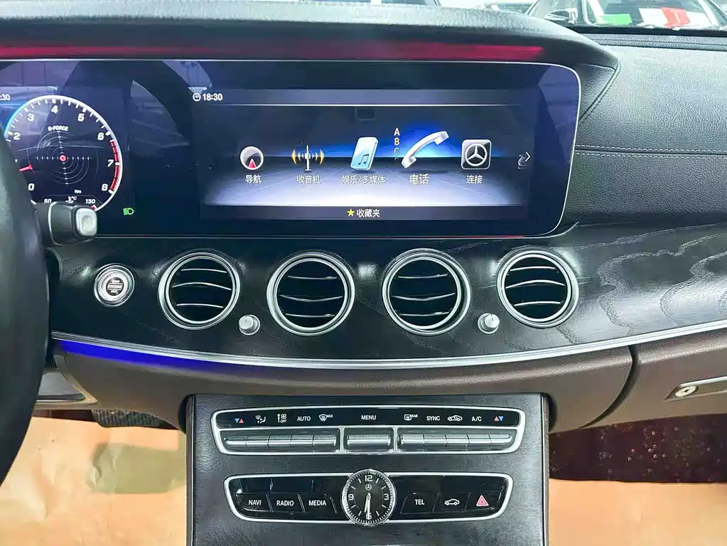 Mercedes-Benz E-Class — миниатюра 19