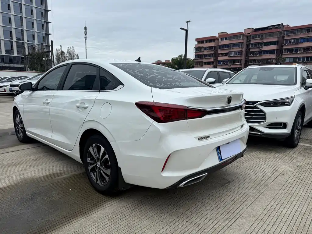 Changan Eado — миниатюра 10