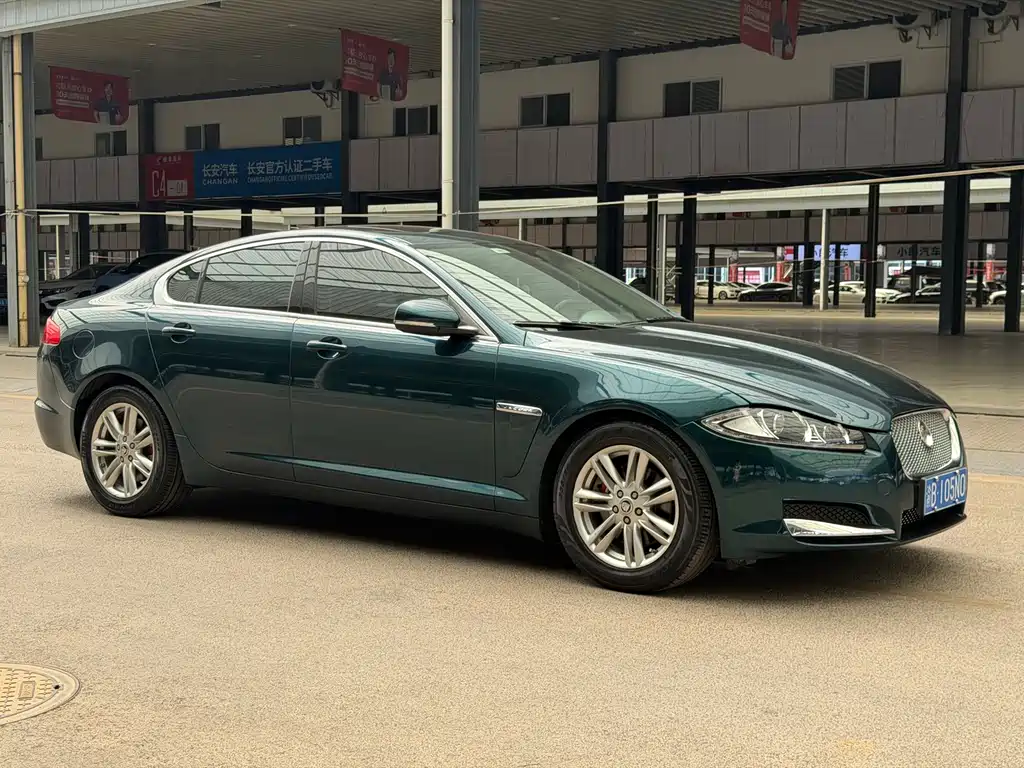 Jaguar XF — миниатюра 3