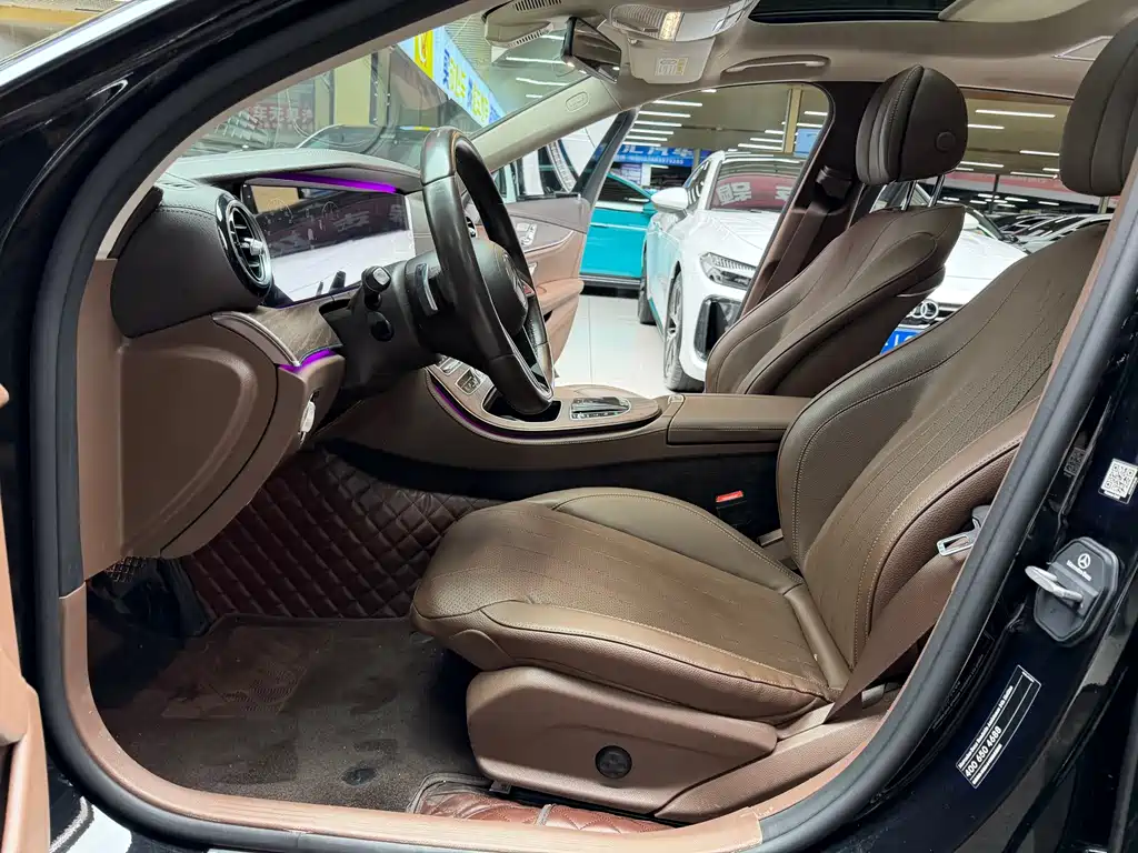 Mercedes-Benz E-Class — миниатюра 9