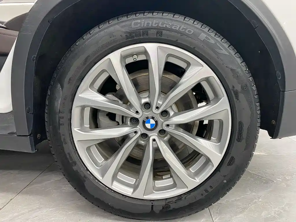 BMW X3 — миниатюра 23