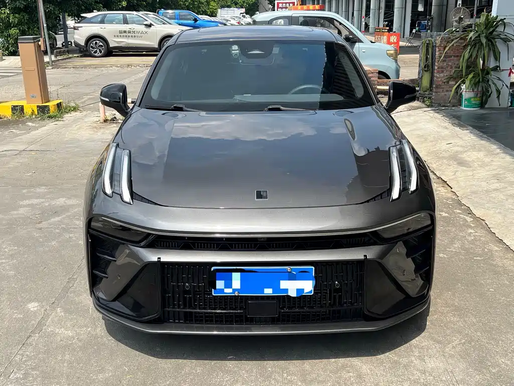 Lynk & Co 03 — миниатюра 2