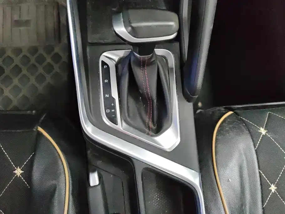 Geely Vision X3 — миниатюра 16