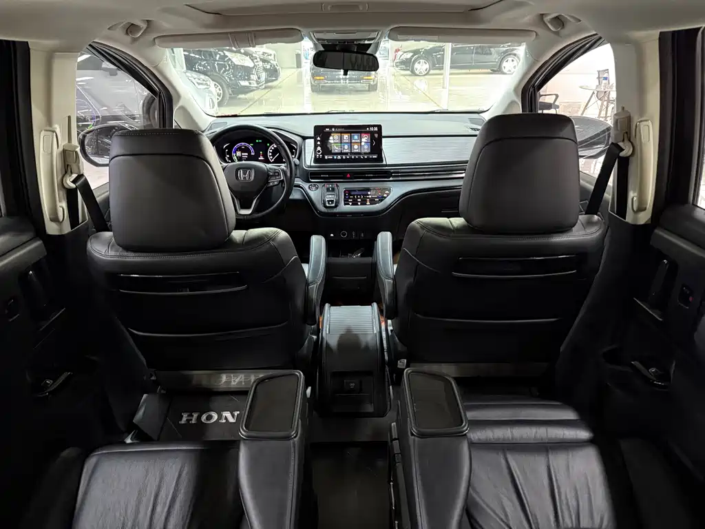 Honda Elysion — миниатюра 17