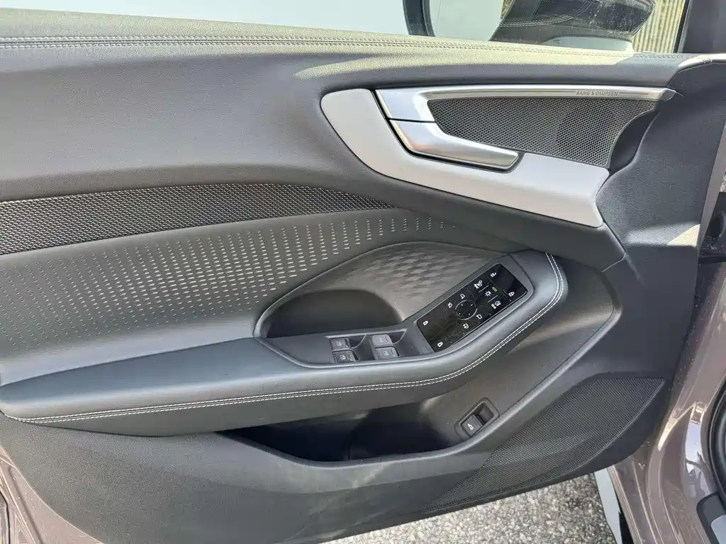 Audi A5L 2026 2.0T Sport quattro