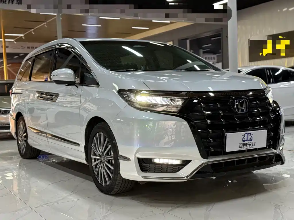 Honda Elysion — миниатюра 4