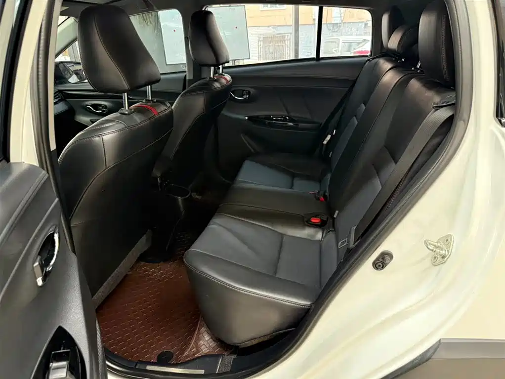 TOYOTA YARIS L ZHIXUAN