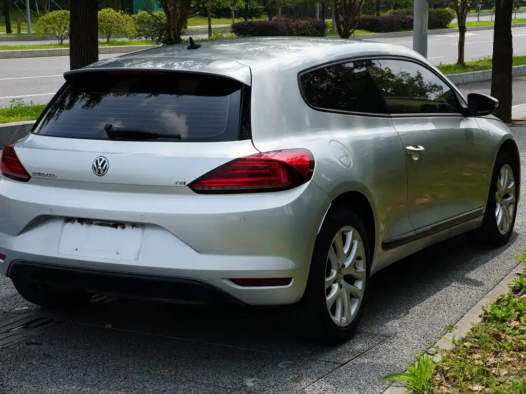 Volkswagen Scirocco — миниатюра 5