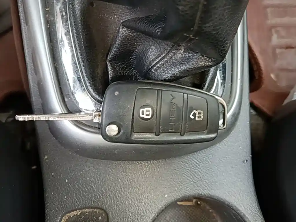 Chery Tiggo 3 3 2015 1.6L MT Sport