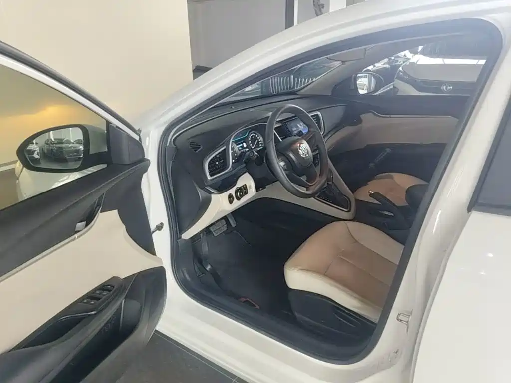 Buick Excelle — миниатюра 16