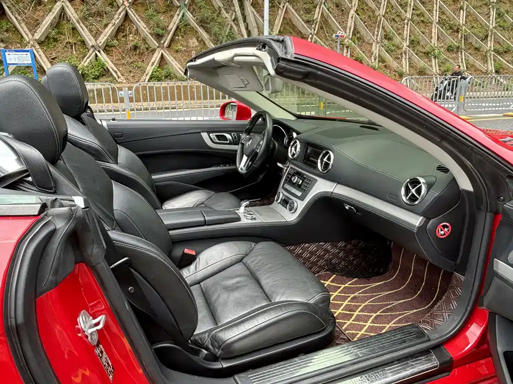 Mercedes-Benz SL-Class — миниатюра 9