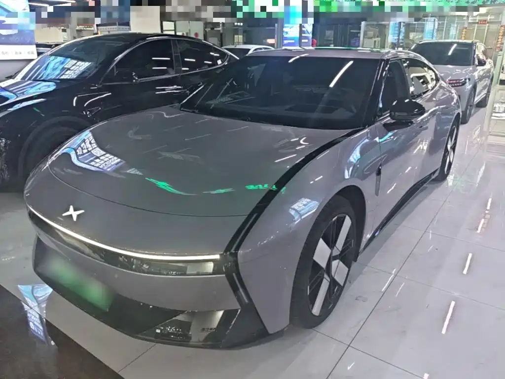 XPeng P7 — миниатюра 2