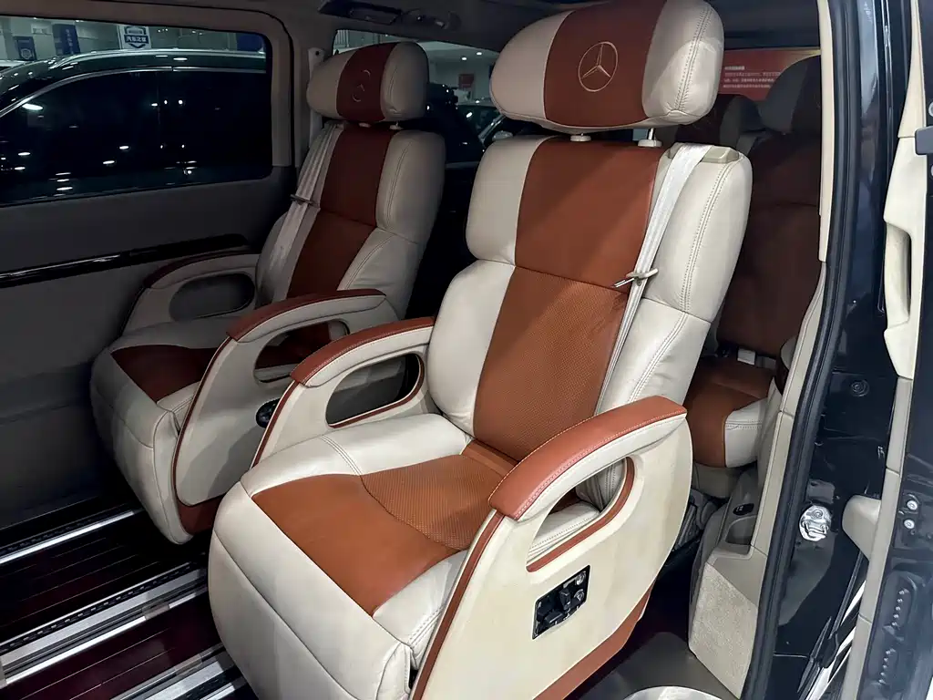 Mercedes-Benz Viano — миниатюра 12