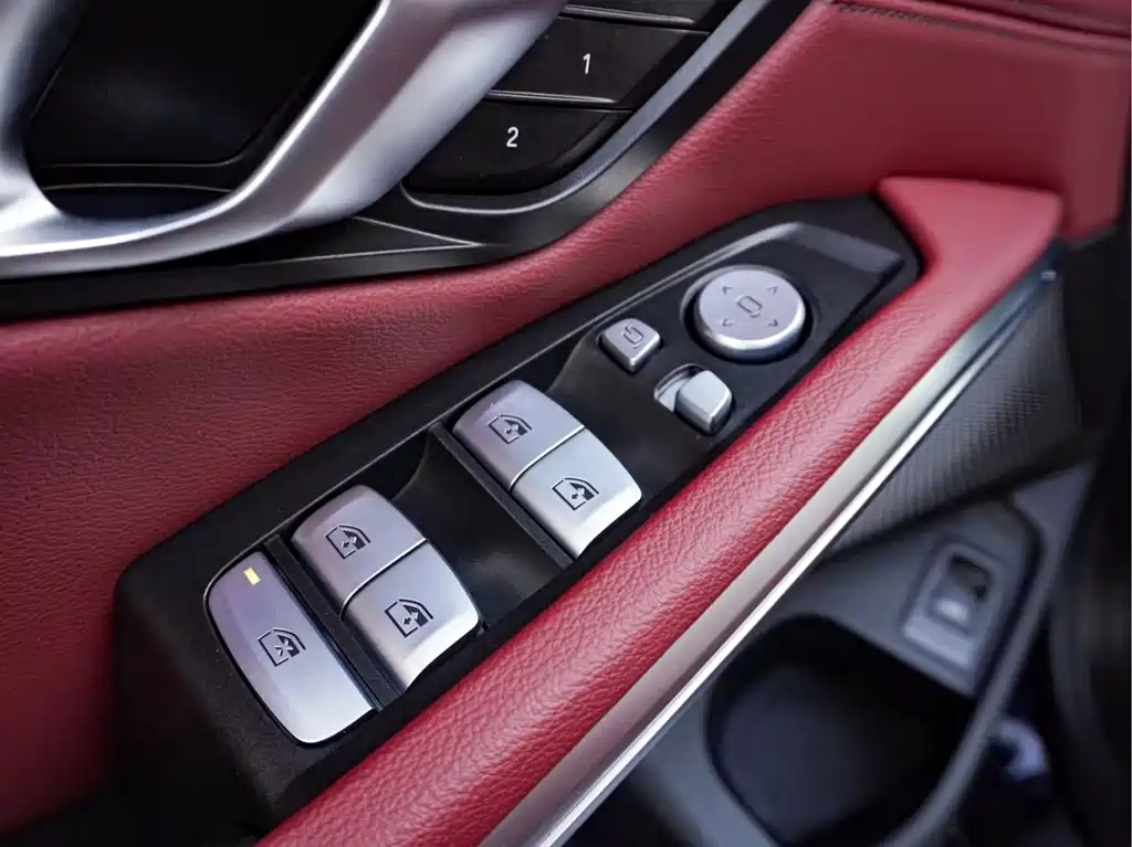BMW 3 Series — миниатюра 16