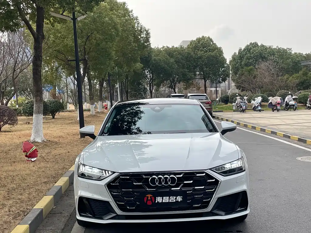 AUDI A7