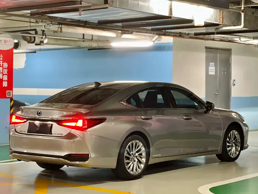 Lexus ES — фотографии объявления, Фото 19