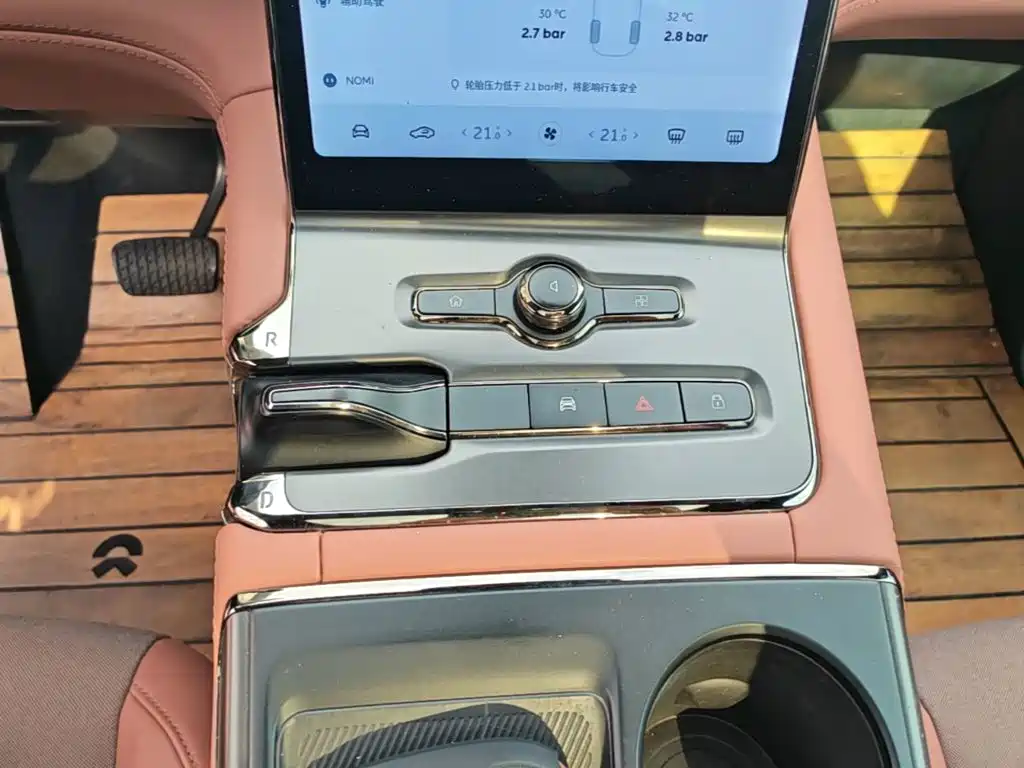 NIO EC6 — миниатюра 14