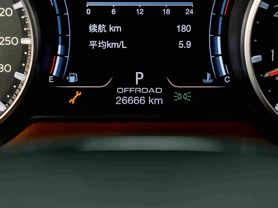 Maserati Levante — миниатюра 9