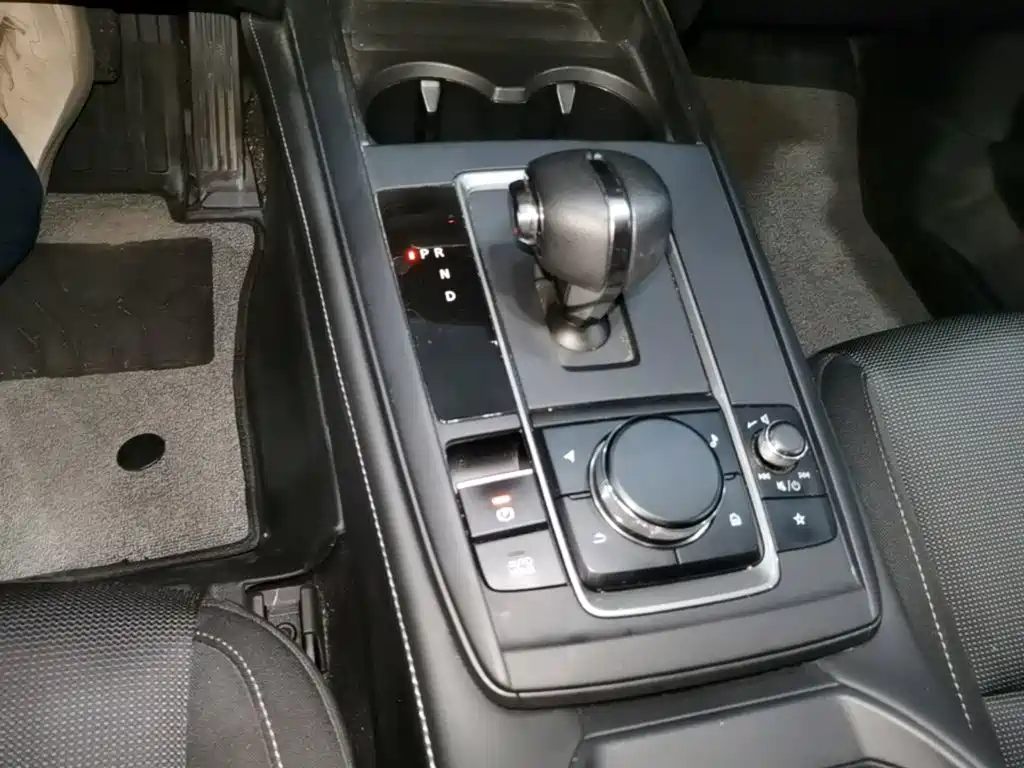 Mazda CX-30 EV — миниатюра 14
