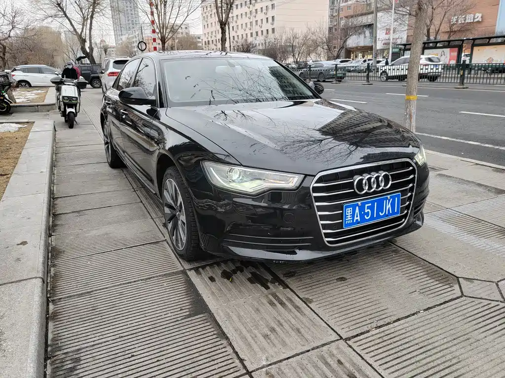 Audi A6L 2012