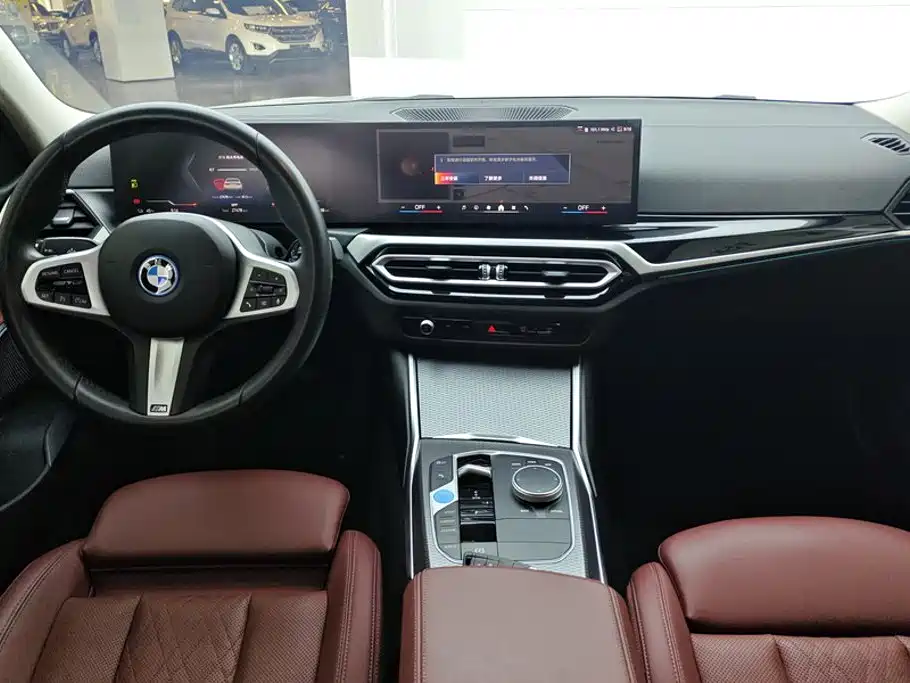 BMW i3 2024 — фото 12