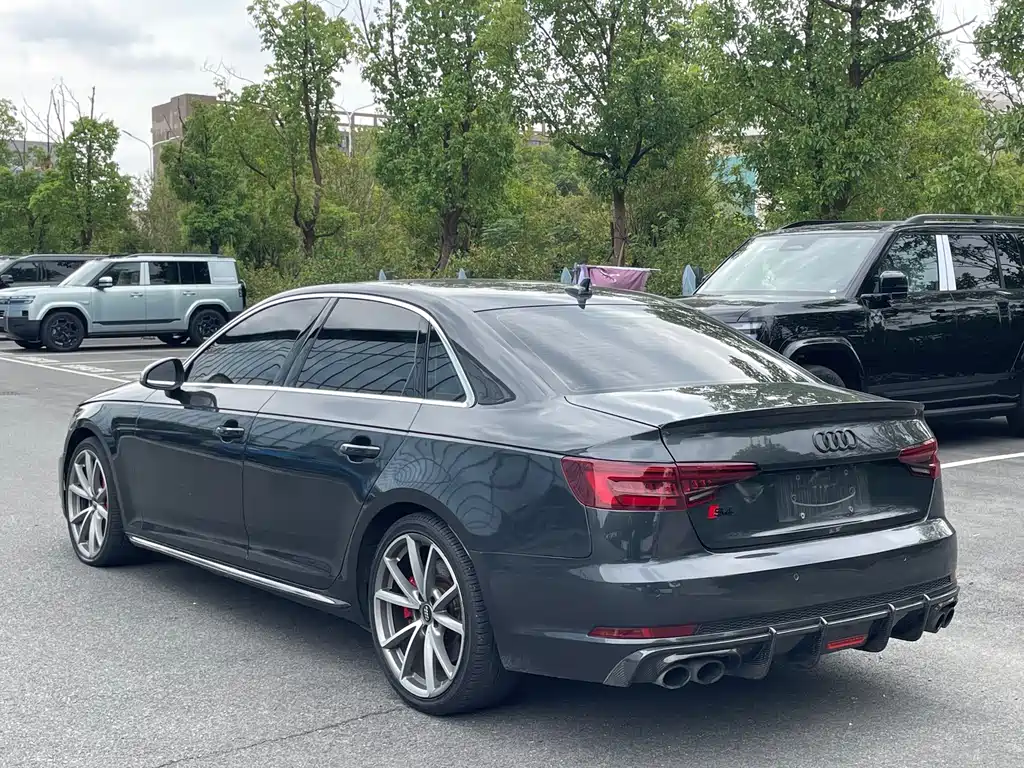 Audi S4 — миниатюра 14