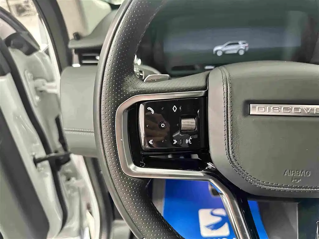 Land Rover Discovery Sport — миниатюра 9