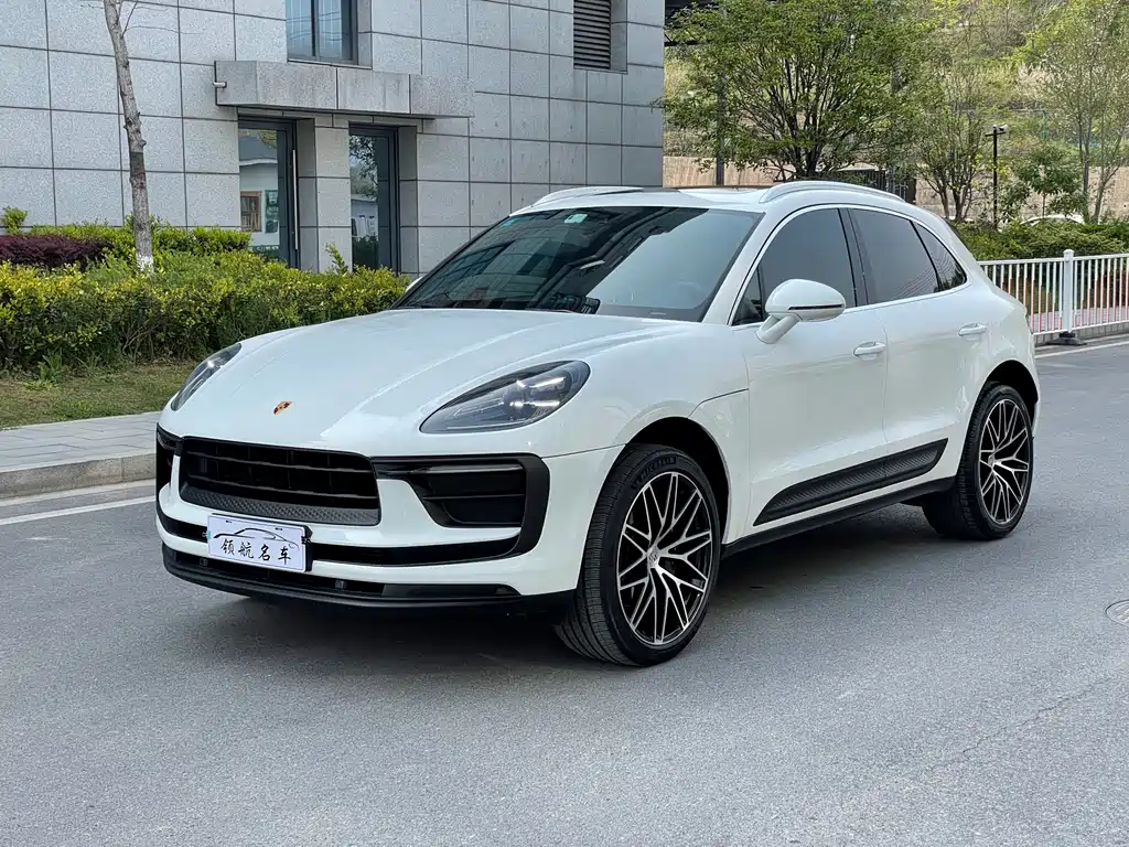 Porsche Macan 2023