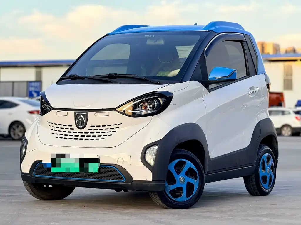 Baojun E100