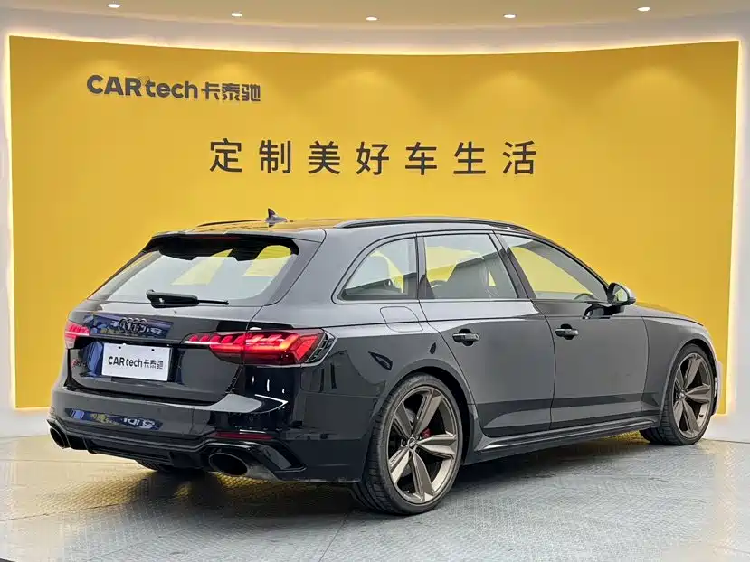 Audi RS 4 — миниатюра 4