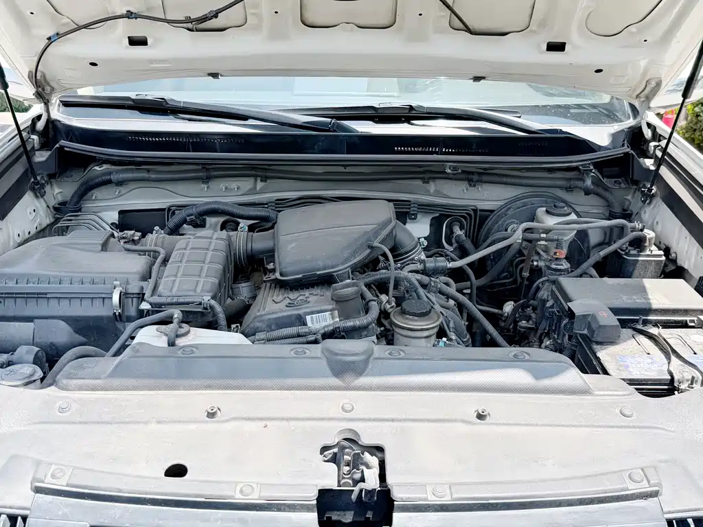 Toyota Land Cruiser Prado 2014 2.7L AT Standard