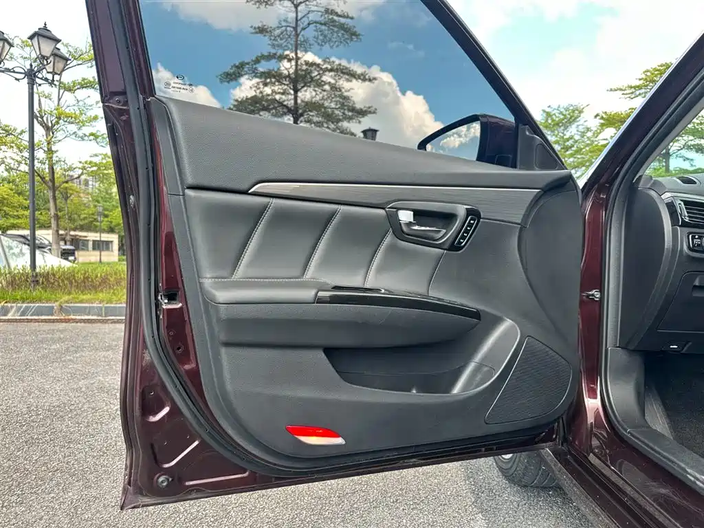 GAC GA6 2016 235T DCT Luxury