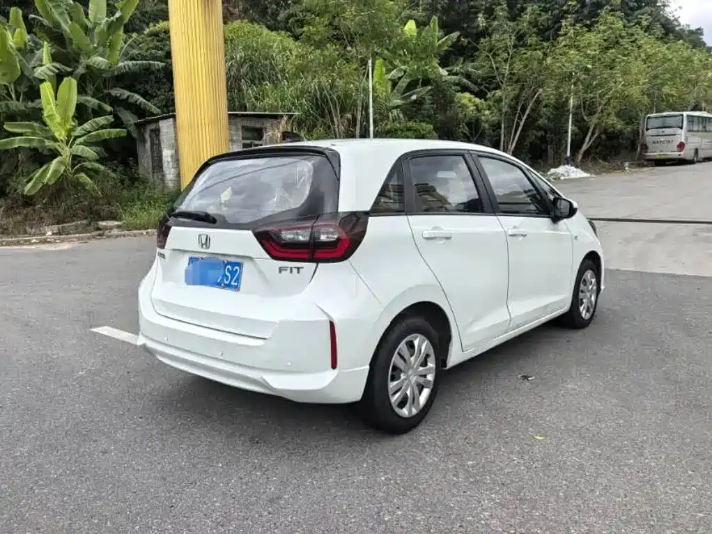 Honda Fit 2022 — фото 8