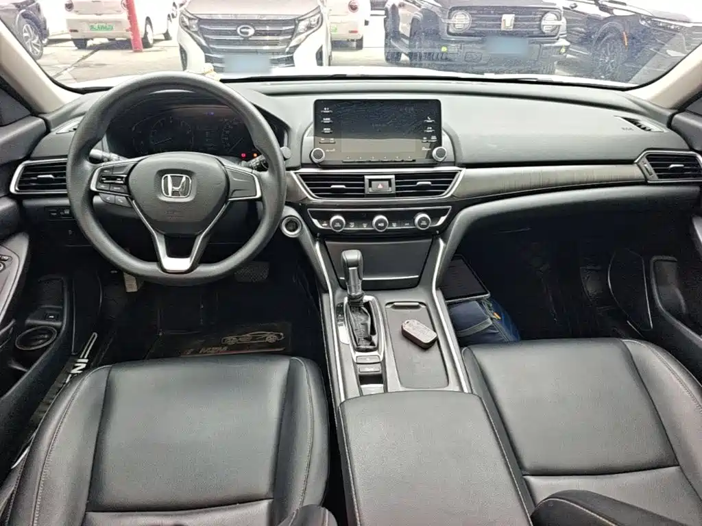 Honda Inspire — миниатюра 10