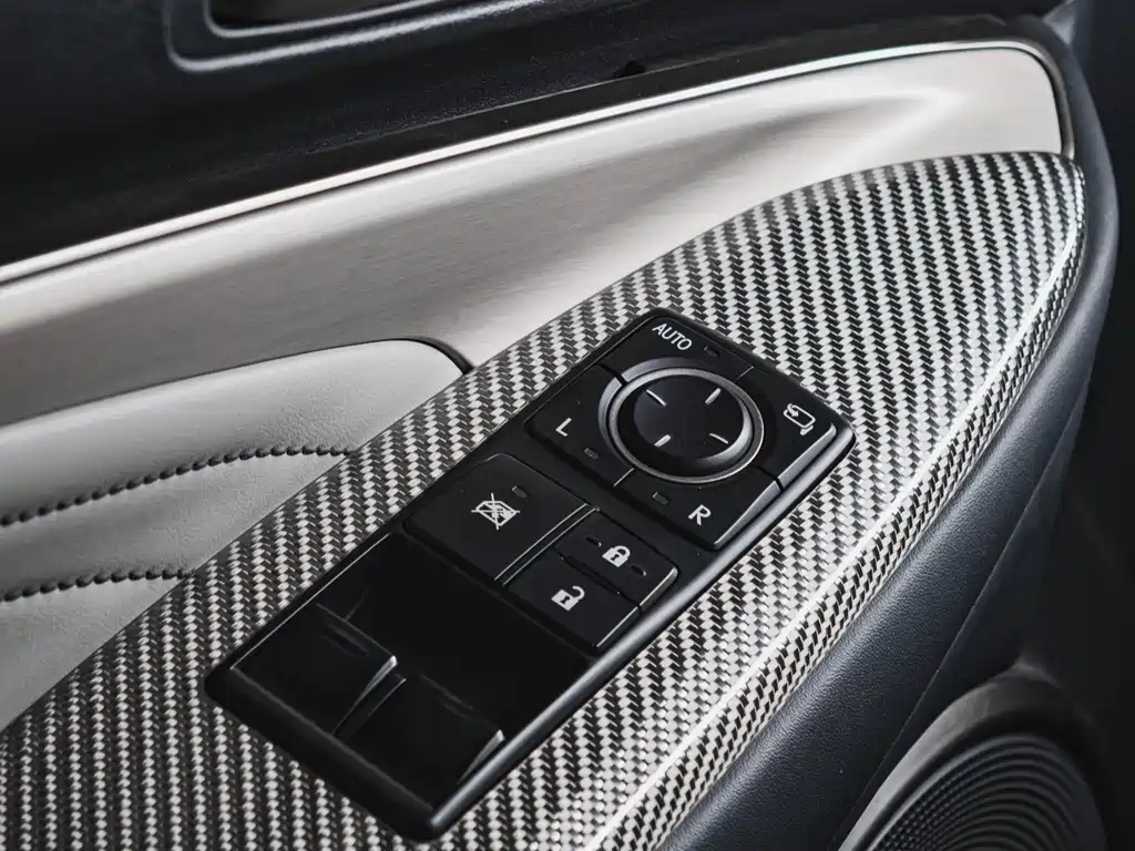 Lexus RC F — миниатюра 13