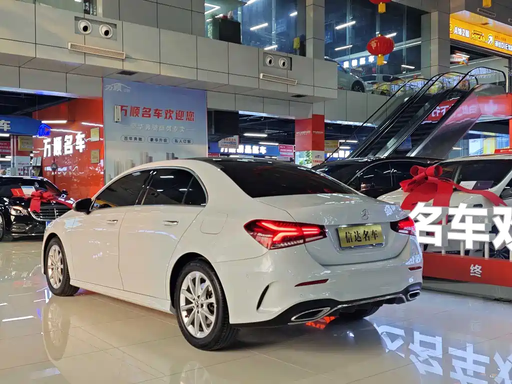 Mercedes-Benz A-Class A 2021 A 200 L Sport Fashion