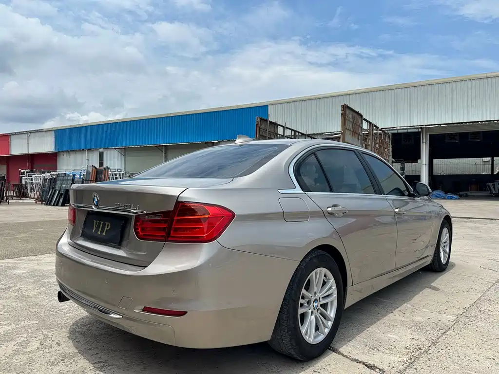 BMW 3 Series — миниатюра 4