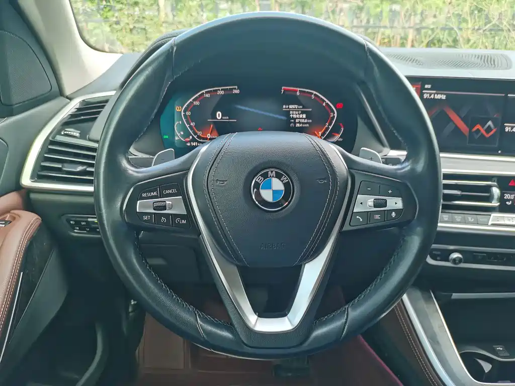 BMW X5 (Import) — миниатюра 12