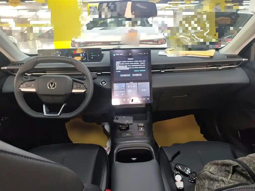 Changan Eado 2025 1.5T 500Bar Luxury