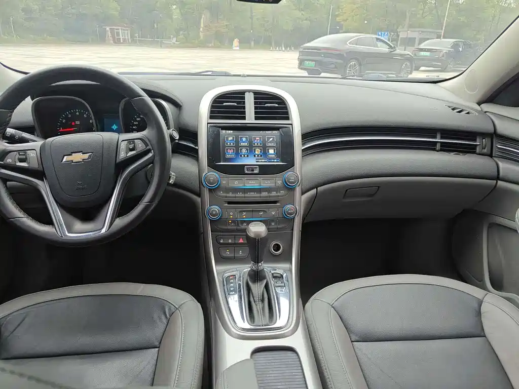 Chevrolet Malibu — миниатюра 8