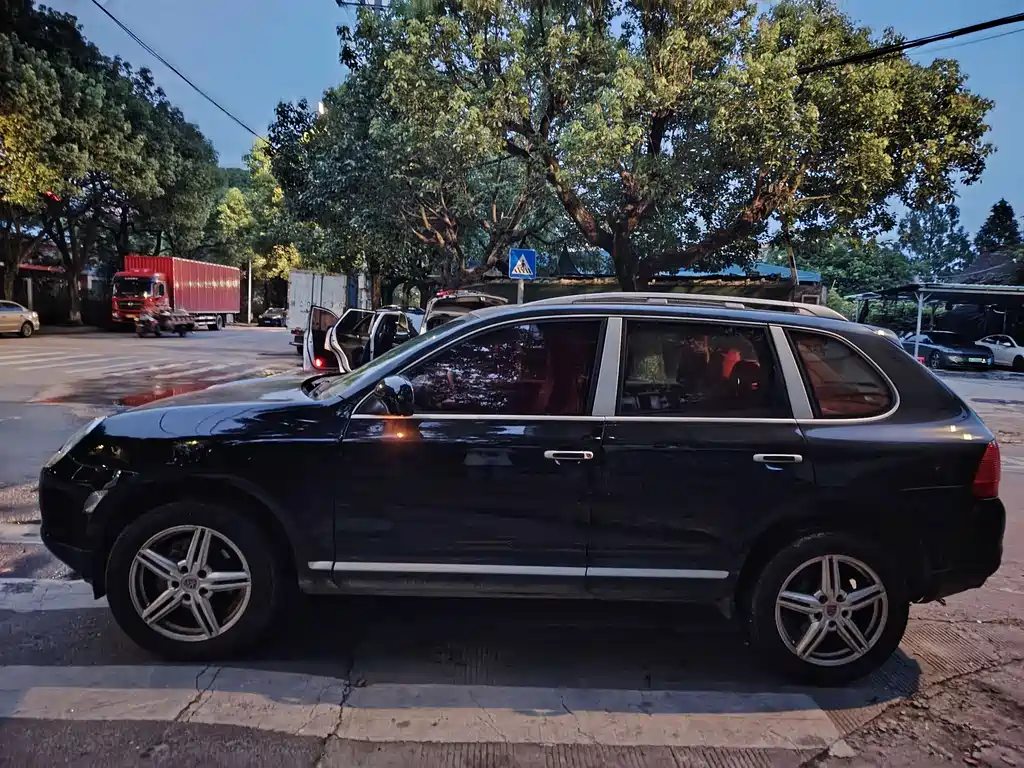Porsche Cayenne 2006 Cayenne 3.2L AT