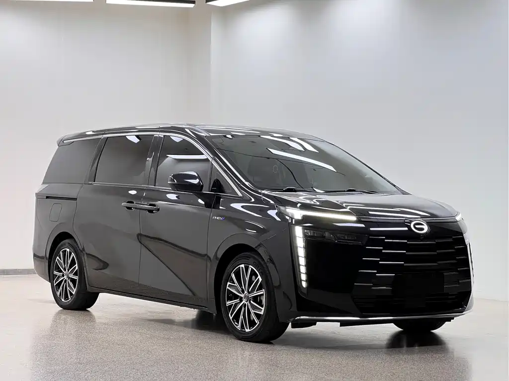 GAC Motor Trumpchi E8 PHEV — миниатюра 3