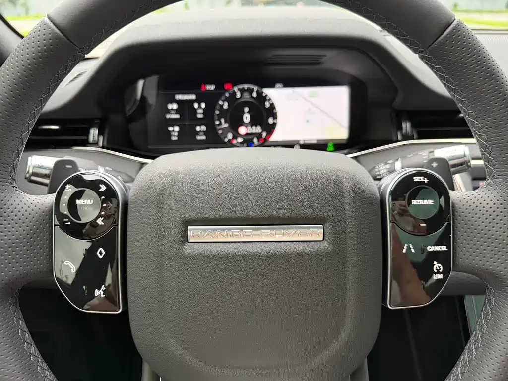 Land Rover Evoque — миниатюра 11